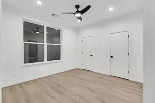 203 Danna Ln, Houston, TX 77009 - Photo 21