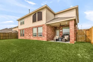 2303 Crescent Water, Rosenberg, TX 77471 - Photo 29