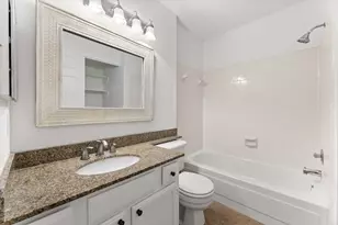 3932 Frontier Dr Dr, Sugar Land, TX 77479 - Photo 11