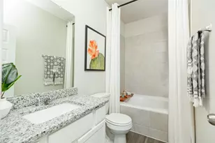 8003 Vanilla Orchid Dr, Houston, TX 77016 - Photo 15
