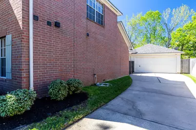 4007 Cinnamon Fern Court, Houston, TX 77059 - Photo 31
