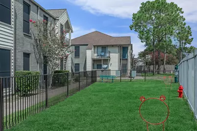 1111 W Main Street #4103, League City, TX 77573 - Photo 35