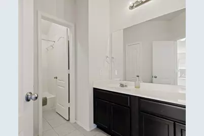 380 Kendall Crest Drive, Alvin, TX 77511 - Photo 25