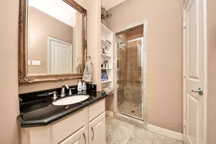 5217 Lillian St, Houston, TX 77007 - Photo 17