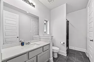 15003 Berry Brk Dr, Conroe, TX 77302 - Photo 39