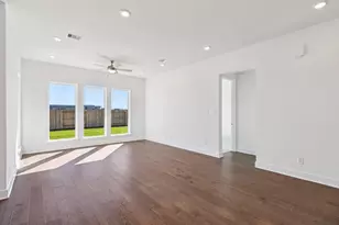 1322 Secret Grv Trl, Tomball, TX 77375 - Photo 15