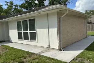 16223 Barcelona Dr, Friendswood, TX 77546 - Photo 21