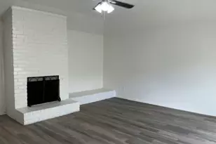 16223 Barcelona Dr, Friendswood, TX 77546 - Photo 5