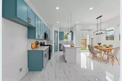 7709 Willow Street, Houston, TX 77088 - Photo 5