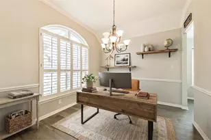 3603 Chatwood Dr, Pearland, TX 77584 - Photo 5