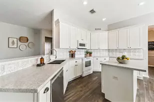 3603 Chatwood Dr, Pearland, TX 77584 - Photo 3