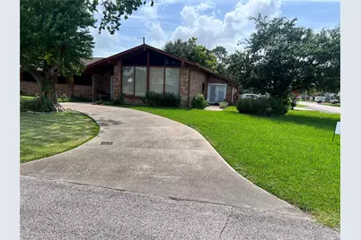 3802 Dolphin Lane, La Porte, TX 77571 - Photo 5