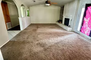 3802 Dolphin Ln, La Porte, TX 77571 - Photo 13