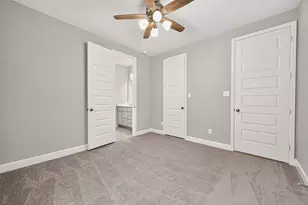 8758 Hbr Pnes Dr, Cypress, TX 77433 - Photo 35