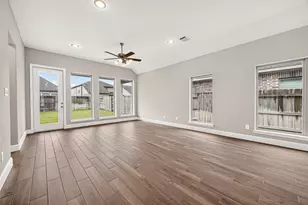 8758 Hbr Pnes Dr, Cypress, TX 77433 - Photo 7