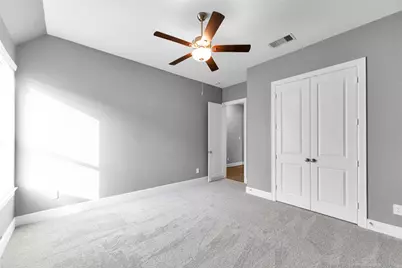 1014 Lakemont Bend Lane, Pinehurst, TX 77362 - Photo 13