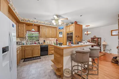 253 Pinckard Rd, Livingston, TX 77351 - Photo 13