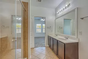 318 Apache Field Ln, La Marque, TX 77568 - Photo 13