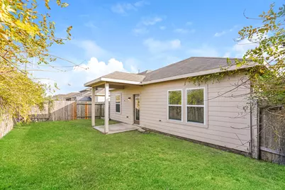 318 Apache Field Lane, La Marque, TX 77568 - Photo 19