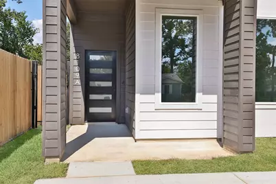 8109 Cabot Street #A/B, Houston, TX 77078 - Photo 5