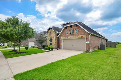 2227 Leonetti Lane, Rosenberg, TX 77471 - Photo 3
