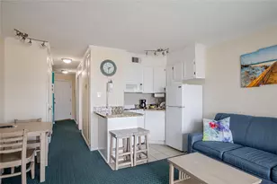 6102 Seawall Blvd, Galveston, TX 77551 - Photo 5