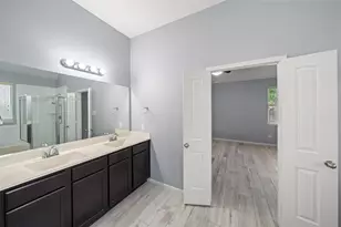 2406 Winter Trail Dr, Conroe, TX 77304 - Photo 23
