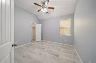 2406 Winter Trail Dr, Conroe, TX 77304 - Photo 27