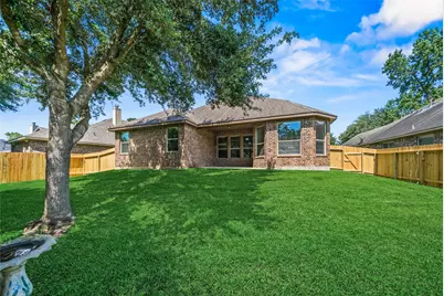 2406 Winter Trail Drive, Conroe, TX 77304 - Photo 31