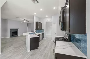 2406 Winter Trail Dr, Conroe, TX 77304 - Photo 11
