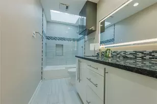 619 Rancho Bauer Dr, Houston, TX 77079 - Photo 15