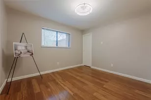 619 Rancho Bauer Dr, Houston, TX 77079 - Photo 21