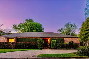 619 Rancho Bauer Dr, Houston, TX 77079 - Photo 1