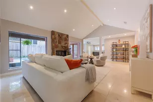 619 Rancho Bauer Dr, Houston, TX 77079 - Photo 9