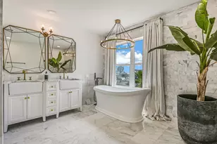 1614 Castaway St, Tiki Island, TX 77554 - Photo 19