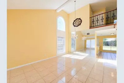 10130 Berry Limb Drive, Houston, TX 77099 - Photo 7