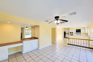 10130 Berry Limb Dr, Houston, TX 77099 - Photo 21