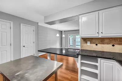 1553 W Sam Houston Parkway S, Houston, TX 77042 - Photo 11