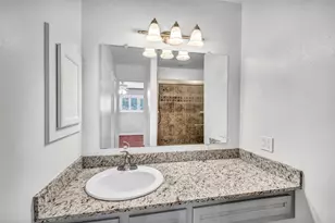 1553 W Sam Houston Pkwy S, Houston, TX 77042 - Photo 19