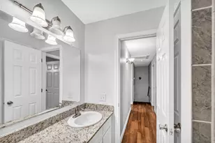 1553 W Sam Houston Pkwy S, Houston, TX 77042 - Photo 25
