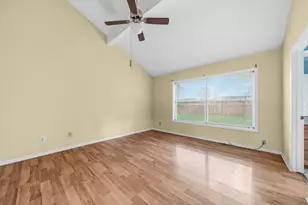 14115 Sableridge Dr, Houston, TX 77014 - Photo 17