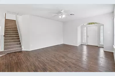 2407 Sandy Fields Lane, Spring, TX 77386 - Photo 9