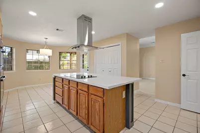 710 Lochnell Drive, Houston, TX 77062 - Photo 13