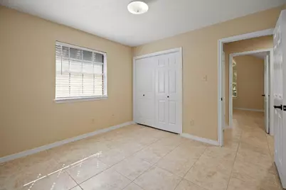 710 Lochnell Drive, Houston, TX 77062 - Photo 19