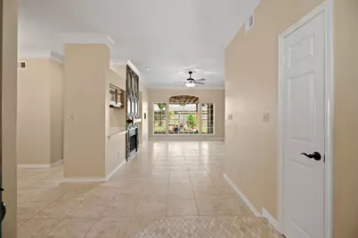 710 Lochnell Drive, Houston, TX 77062 - Photo 5