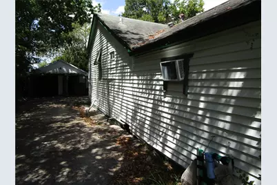 1306 Pershing Street, Baytown, TX 77520 - Photo 5