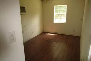 1306 Pershing St, Baytown, TX 77520 - Photo 19
