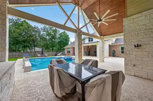 12011 Oak Crest Ct, Conroe, TX 77385 - Photo 41
