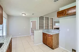 11910 Yearling Dr, Houston, TX 77065 - Photo 9