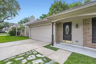 11910 Yearling Dr, Houston, TX 77065 - Photo 3